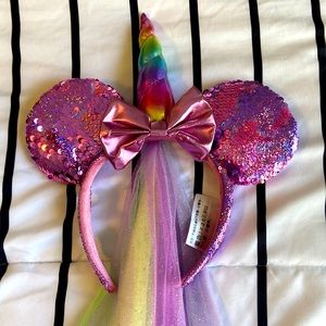 ***SALE***Disney Park Unicorn Minnie ears